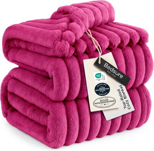 Bedsure GentleSoft Hot Pink Full Blanket - Cozy, Soft Throw for Women & Girls | 84x90 Inches