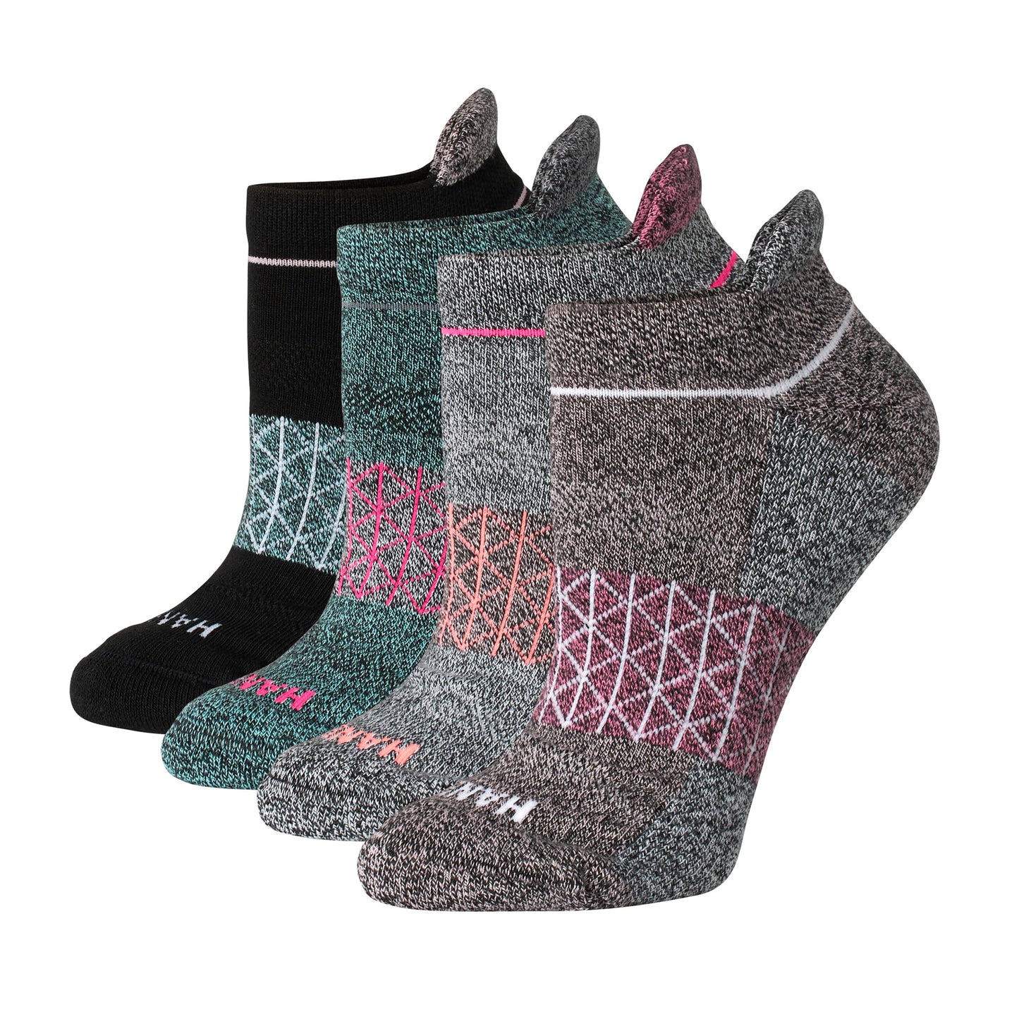 Hanes Women's Cushioned No Show Tab Socks, Absolute Active No Show Socks, Extended Sizes, 4-Pairs
