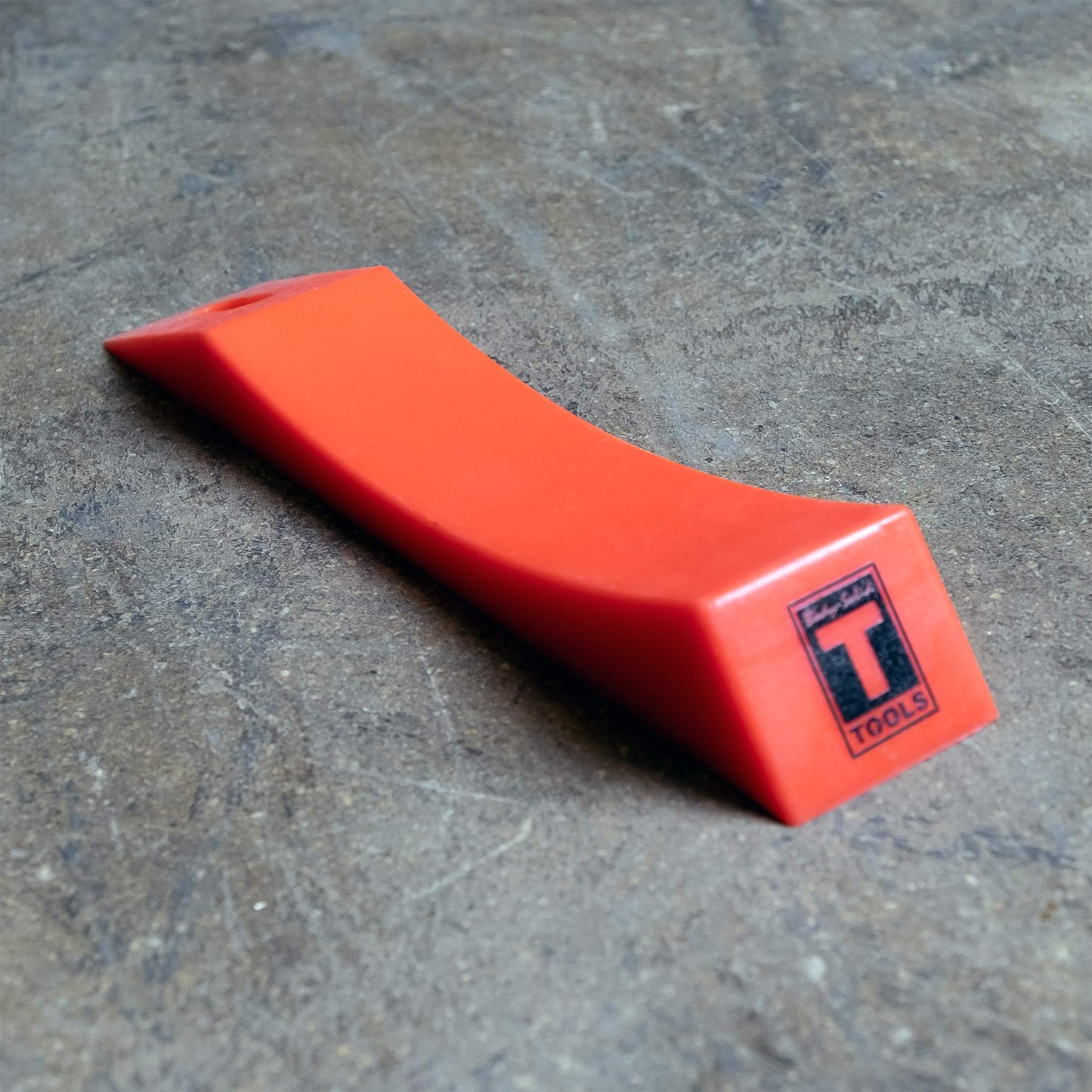 Body Solid Tools Weight Plate Dead Wedge - Portable Deadlift Barbell Wedge for Home Gym - Suitable for Floor Starting Lifts and Barbells Weight Plates Loading unloading