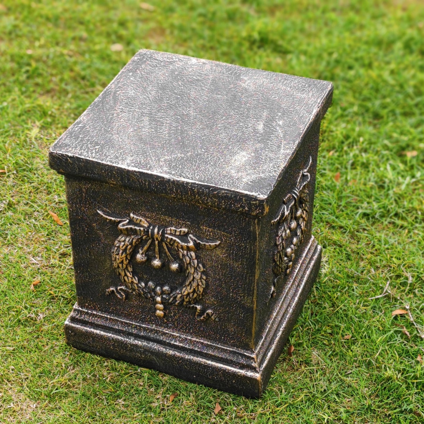 GENUINQ Garden Ear of Wheat Pedestal Statue Outdoor Base Decorative Sculpture Garden Flower Pot Side Table Yard Patio Deck Home Hallway Sculpture