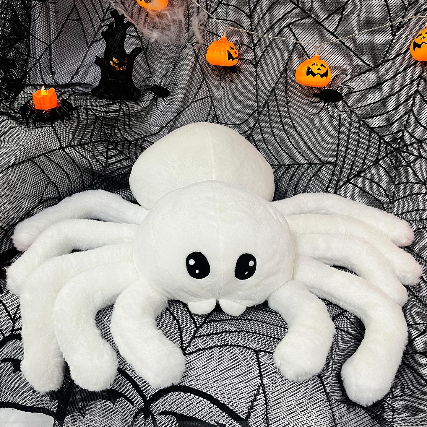 Arciveberg Halloween Spider Throw Pillow 20 x 23 Inches, Soft Faux Fur Tarantula Shaped Body Pillow for Living Room Bedroom Indoor Halloween Decor, Cute Large Gift for Spider Lovers