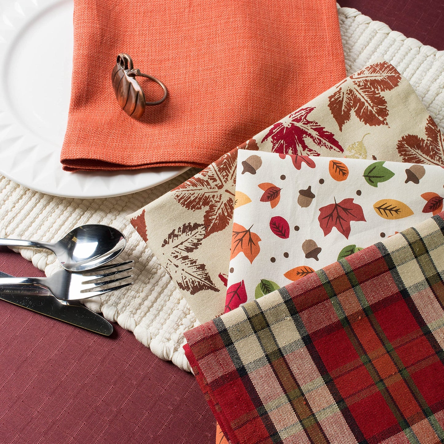 DII 100% Cotton Buffet Napkin Machine Washable, Oversized, Everyday Basic, 20x20, Scattered Leaves