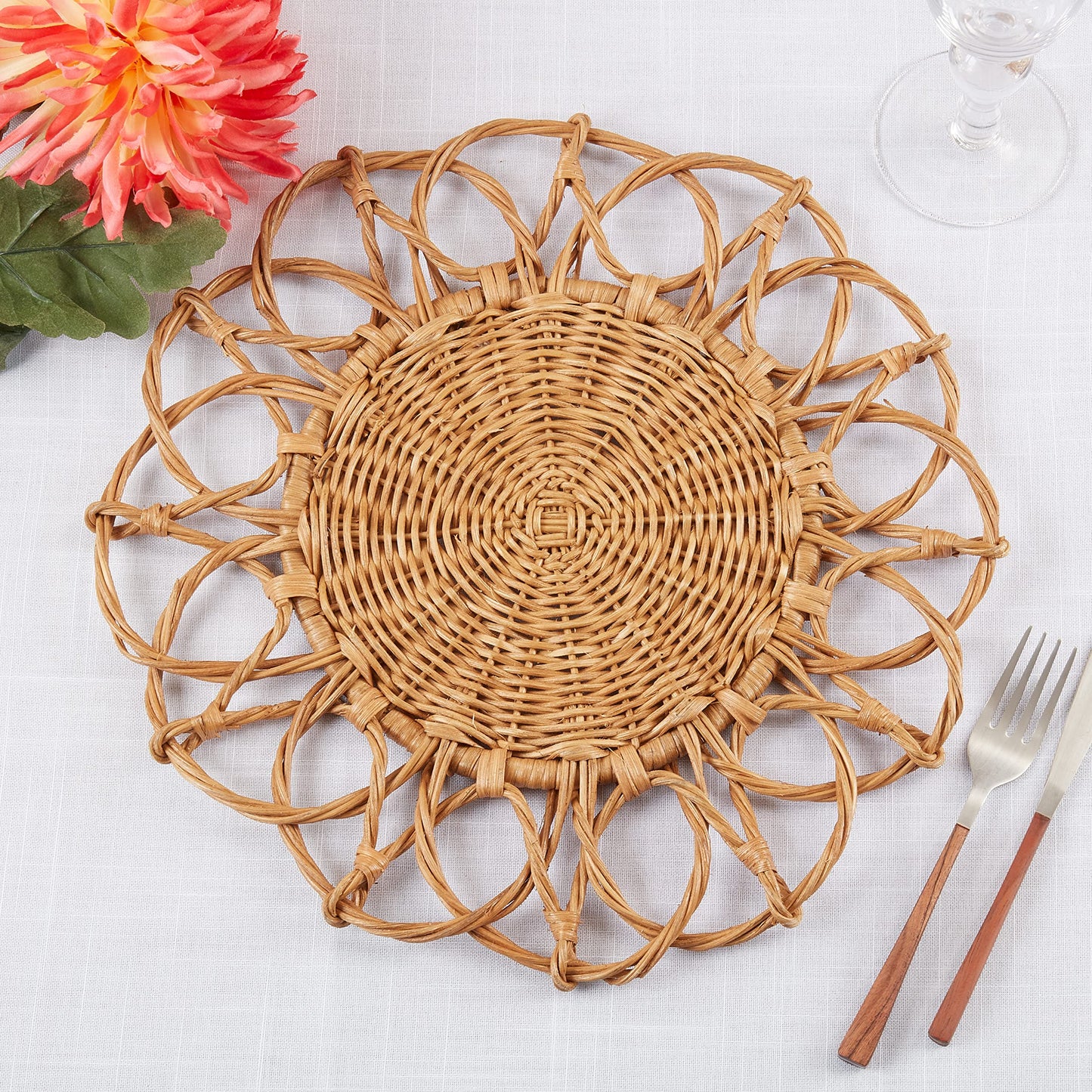 SARO LIFESTYLE Twisted Rattan Placemat (Set of 4), 15", Caramel