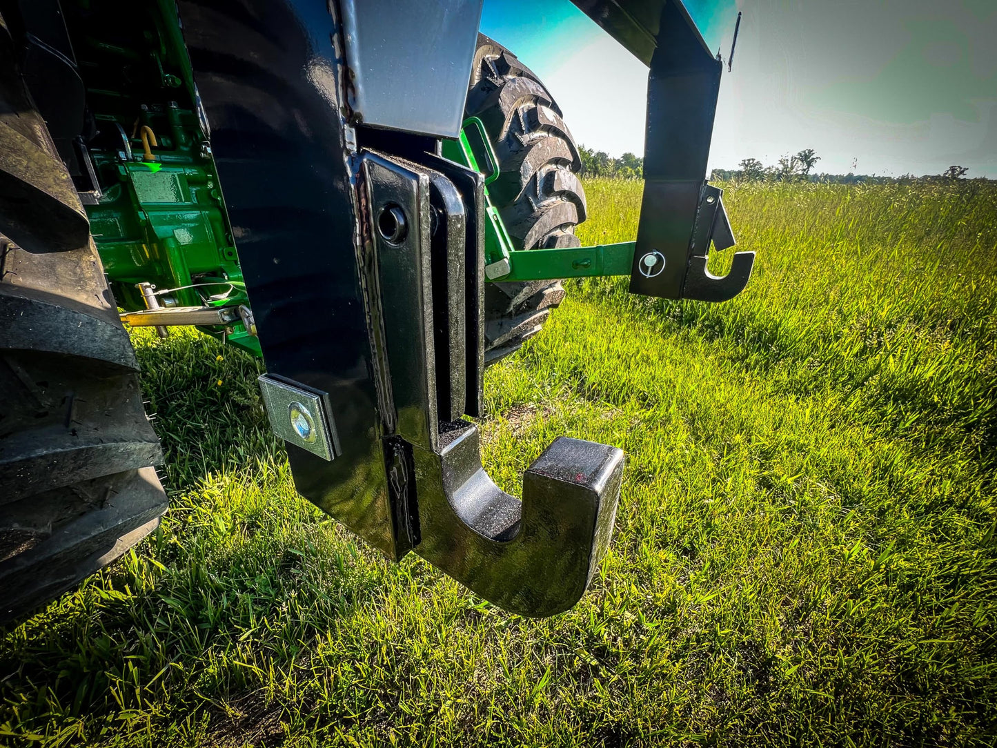 Field Tuff FTF-03PTQH Quick Hitch, 3-Point for Category 1 Tractors - Fast Attachment of 3 Point Implements