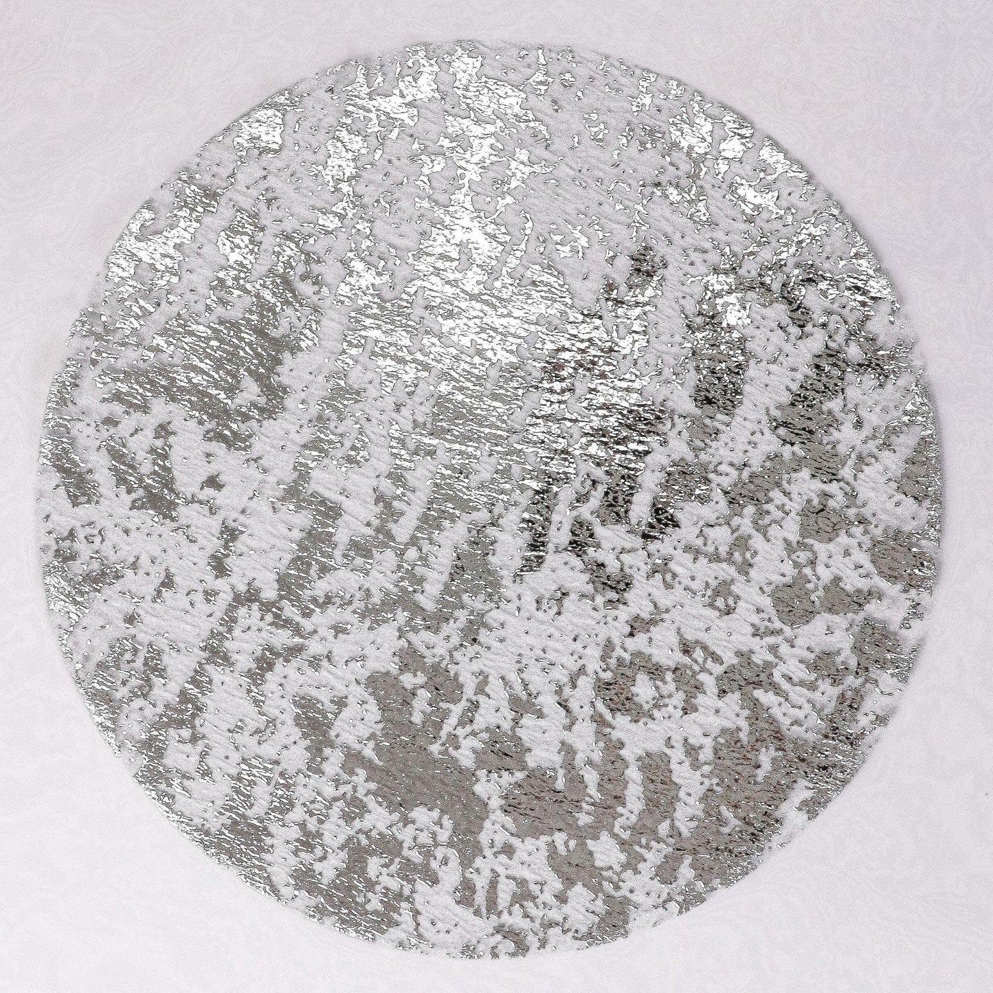 Snowkingdom Silver Disposable Placemats Set of 24 Foil Mesh 13 Inch Round Pressed Table Mates 24 Pack Silver Doilies for Dining Table Wedding Birthday Party Holiday Home Decoration
