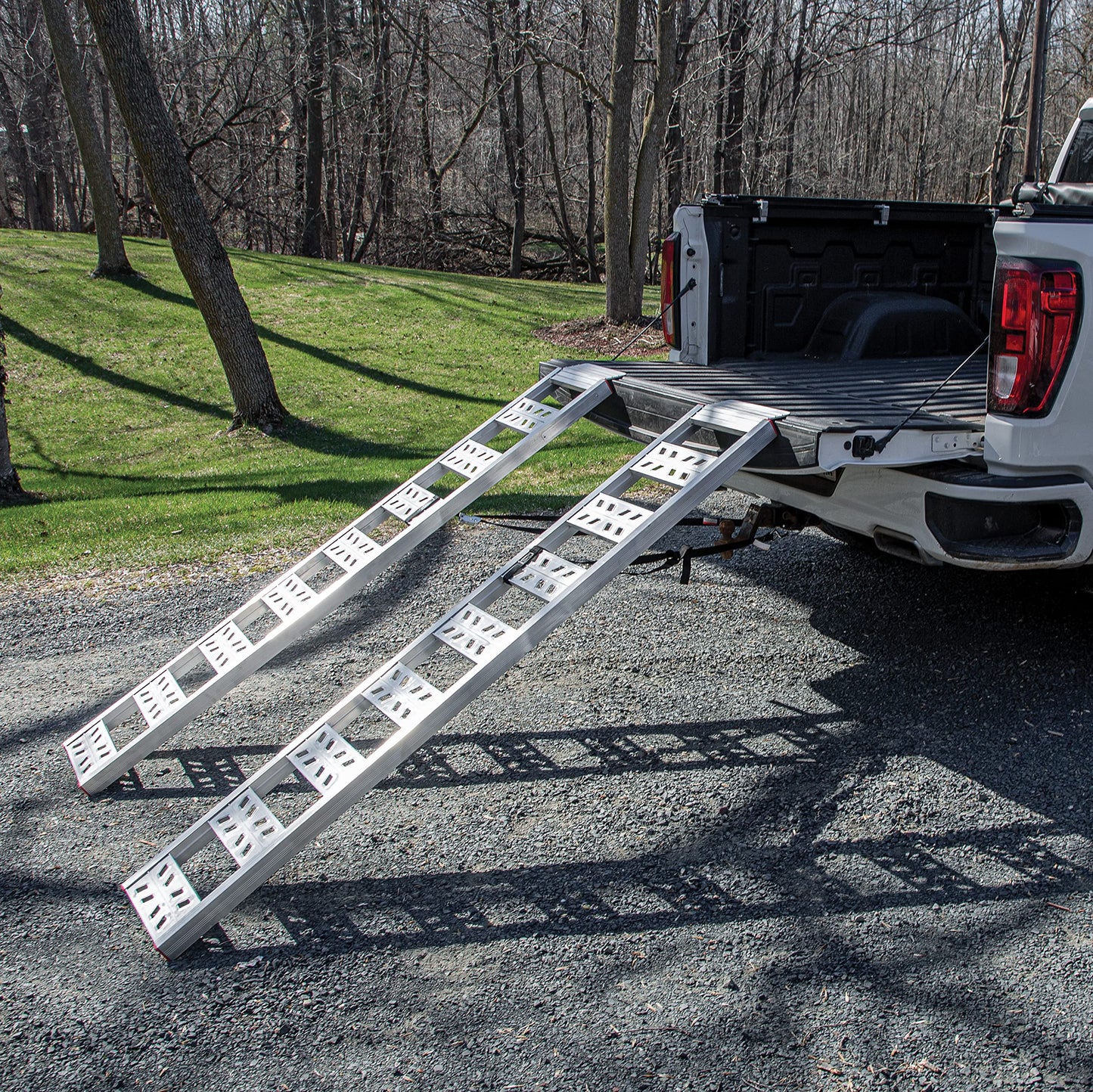 Yutrax® 77” Utility Ramps, High-Strength Extruded Aluminum, 1800 lb. Load Capacity, Lightweight, Versatile, ATV/Riding Lawn Mower Loading, Pair, YR101